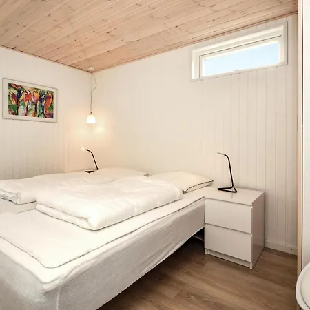 Four-Bedroom Holiday Home In Haderslev Ferienhaus