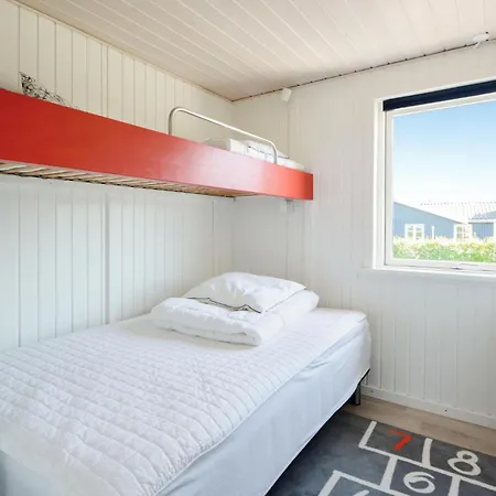 Ferienhaus Four-Bedroom Holiday Home In Haderslev *