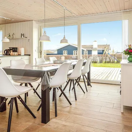 Four-Bedroom Holiday Home In Haderslev Diernæs