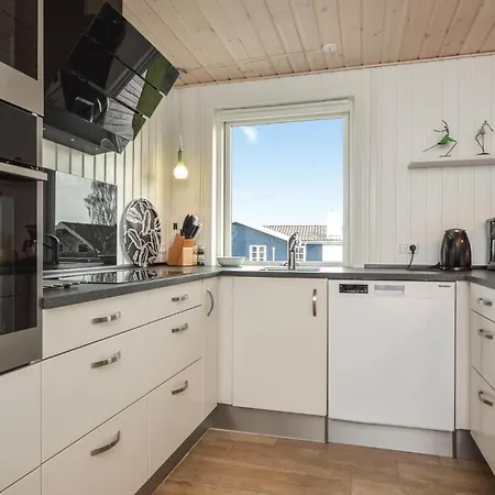 Ferienhaus Four-Bedroom Holiday Home In Haderslev Diernæs